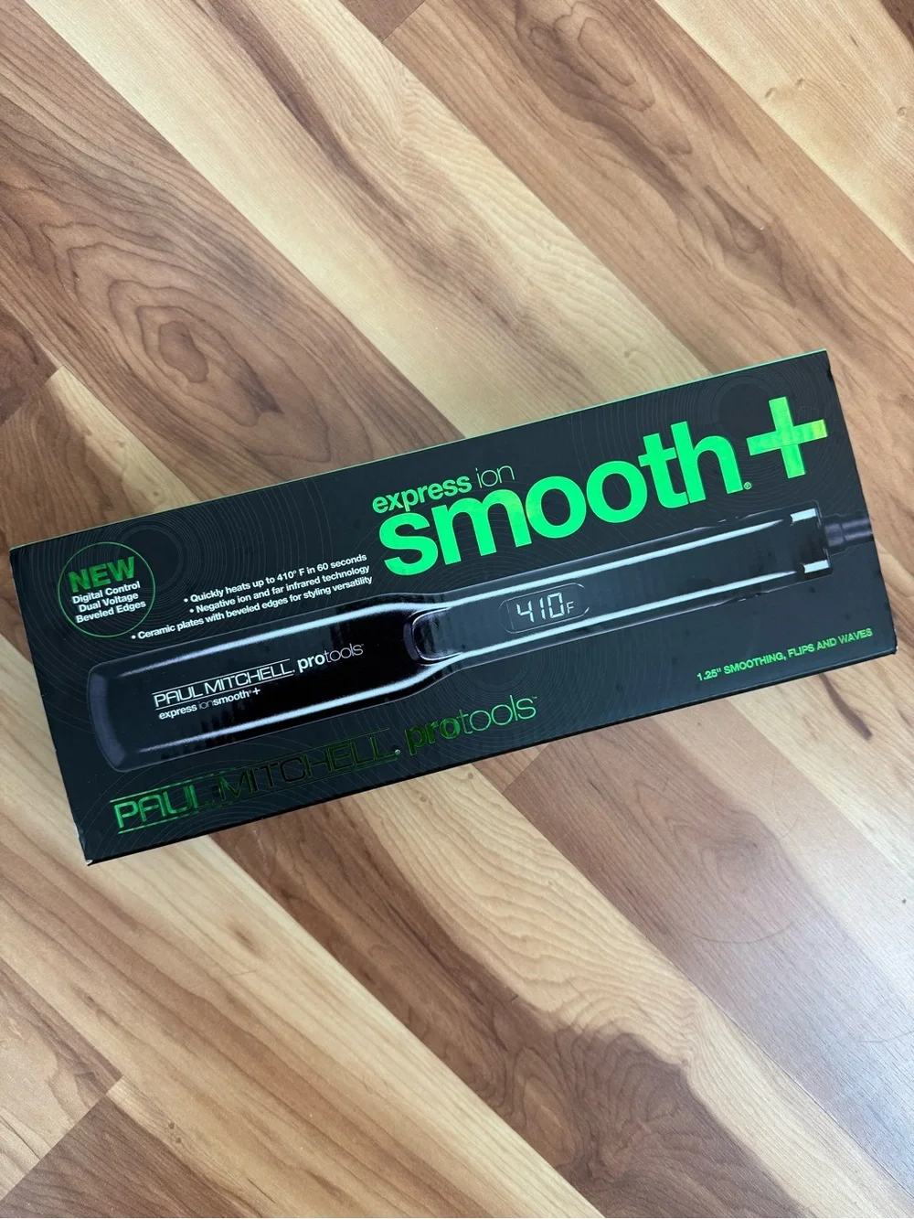 Paul Mitchell Pro Tools Express Ion Smooth+ Flat Iron